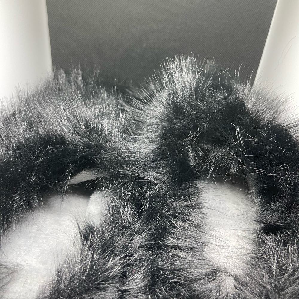 Luxurious Black Faux Fur Scarf
